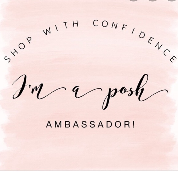 Meet your Posher, Tate - Picture 2 of 2